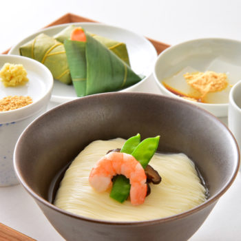三輪山本 お食事処